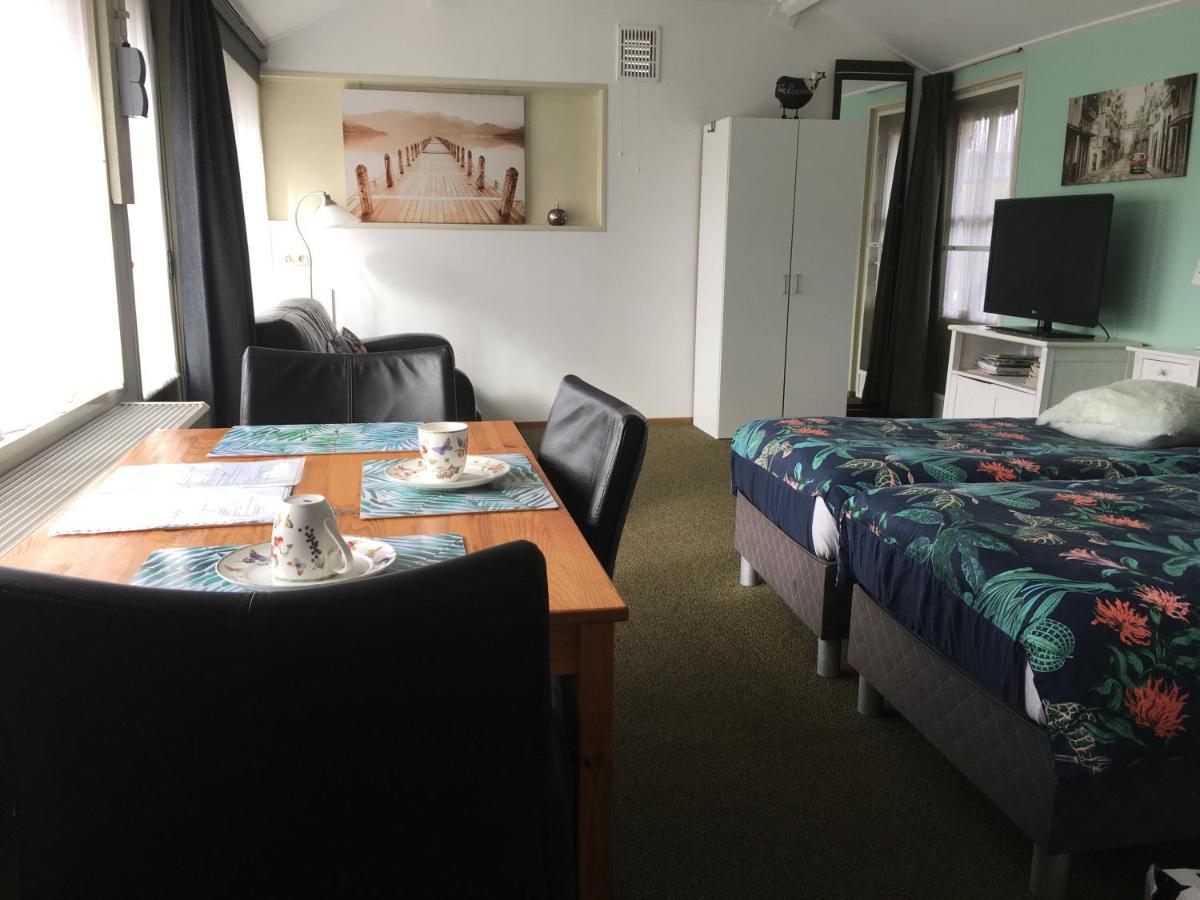 Chalet Or Apartment Nearby Roermond Outlet Stevensweert Kültér fotó